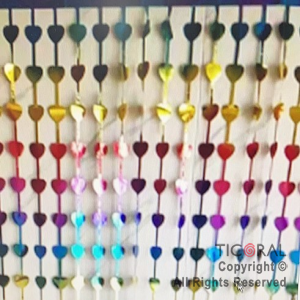 CORTINA METAL CORAZON MULTICOLOR 2MTx 1MT x 1