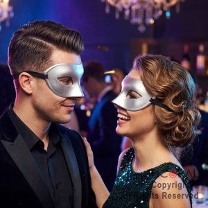 ANTIFAZ FANTASMA DE LA OPERA PLATA  X 1