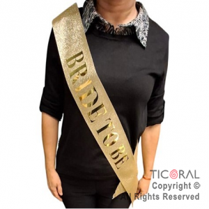 BANDA GLITTER BRIDE TO BE IMPRENTA COLOR ORO x 1 UNIDAD
