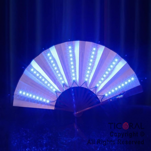 Abanico led luminoso azul (pilas no incluidas)