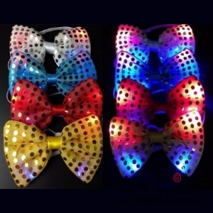 MO�OS LUMINOSOS COLORES SURTIDOS x 12