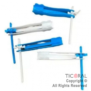 MATRACA PLASTICA ARGENTINA MEDIANA x 12