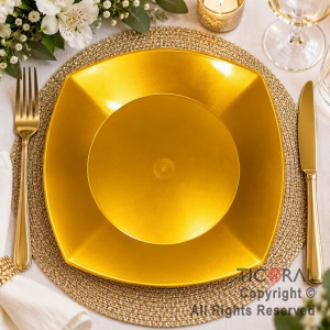 PLATO CUADRADO COMIDA CUADRADO 22CM PP ORO x 10