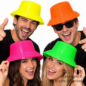 SOMBRERO PLASTICO PILUSO FLUO x 6 UNIDADES