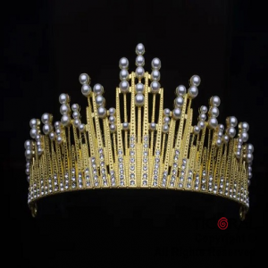 TIARA CORONA METAL ORO CON STRASS Y PERLAS X 1